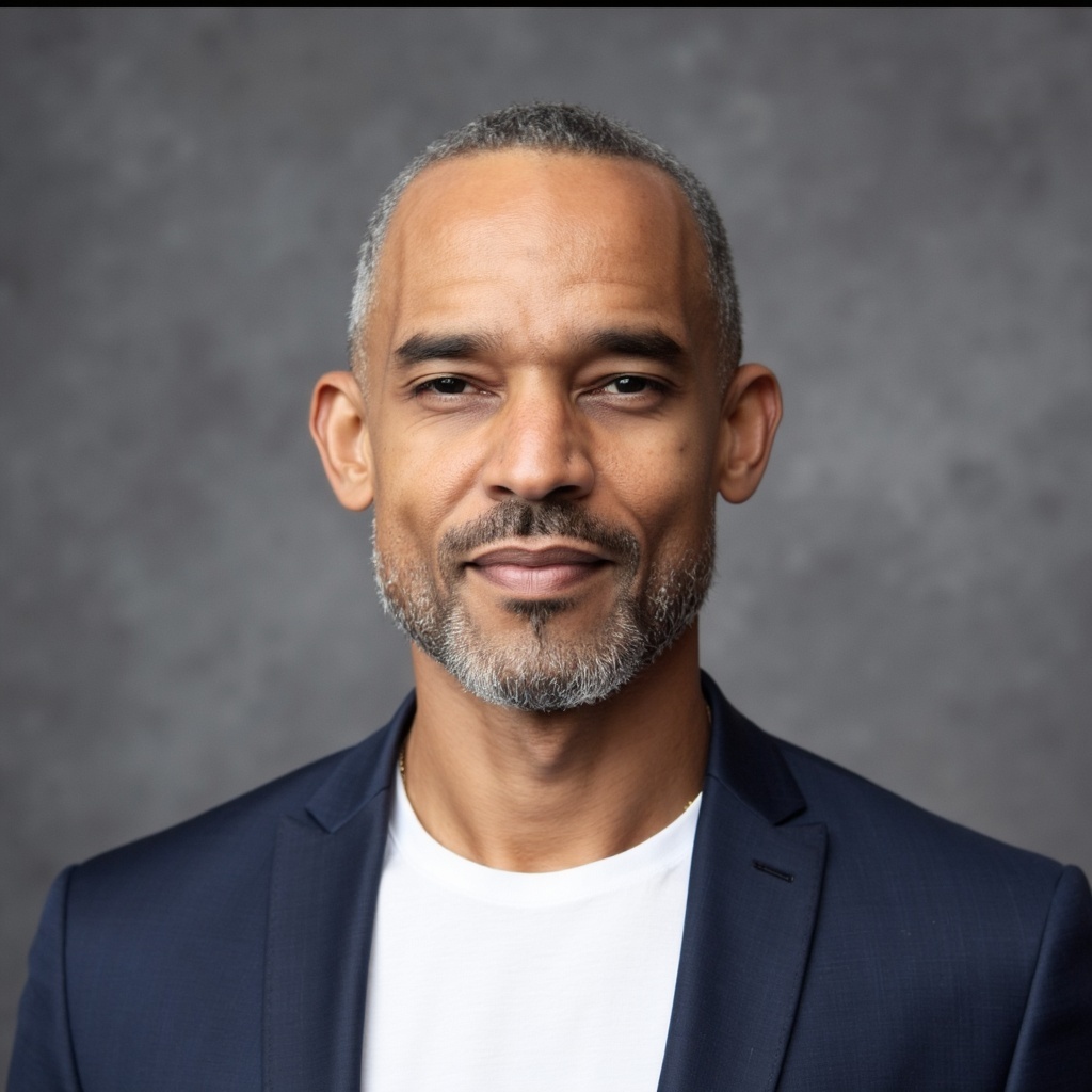 Portrait of voice talent Scott Johnson
